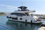 Ferretti Yachts 670