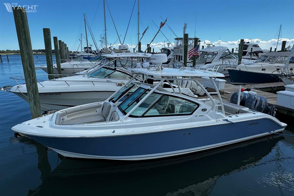 Pursuit DC 266 Dual Console