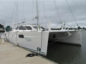 Catana 471
