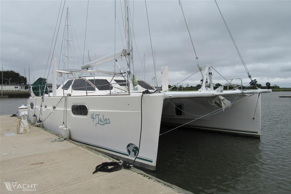 Catana 471