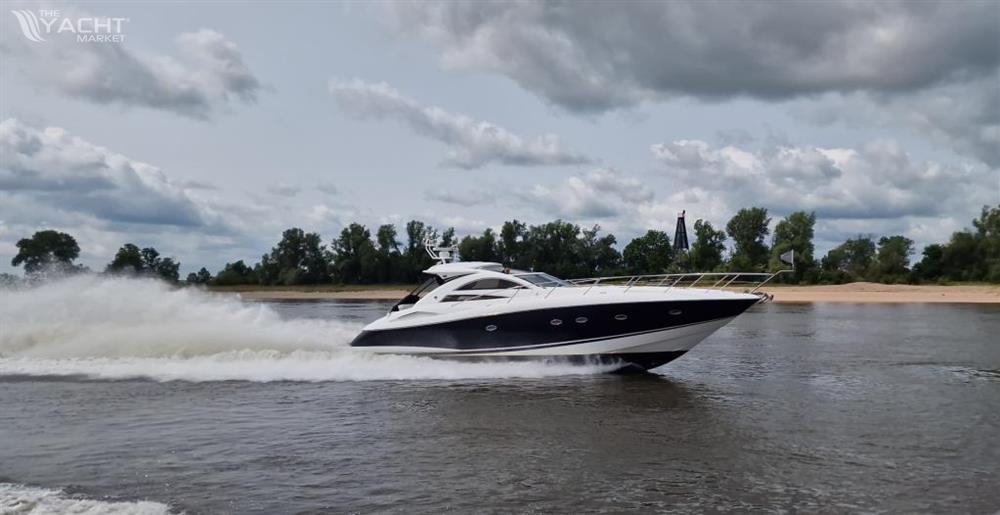 Sunseeker Predator 55
