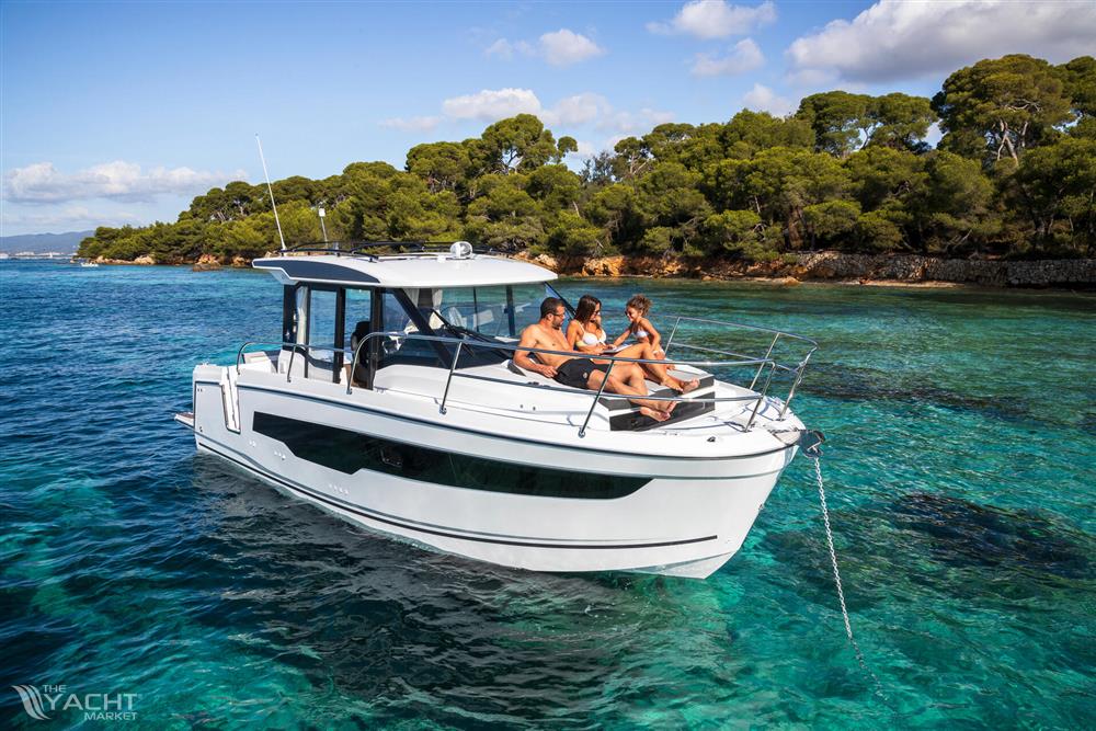 JEANNEAU MERRY FISHER 895 Serie 2