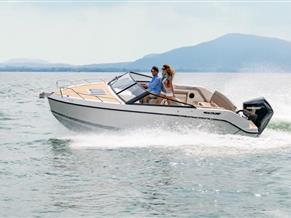 QUICKSILVER ACTIV 675 CRUISER