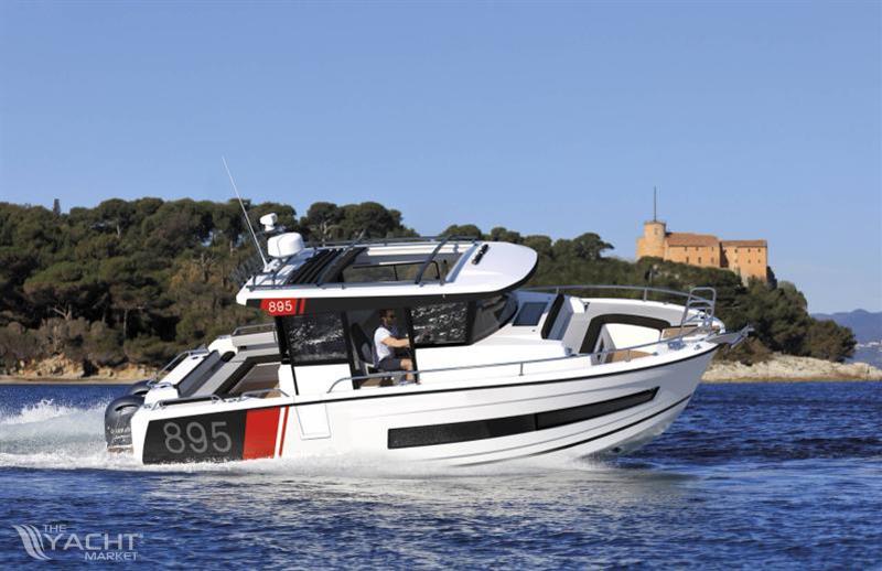 JEANNEAU MERRY FISHER 895 SPORT