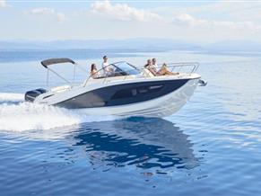 QUICKSILVER ACTIV 875 SUNDECK