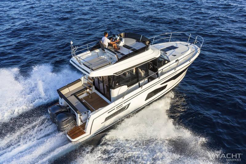 JEANNEAU MERRY FISHER 1095 FLY