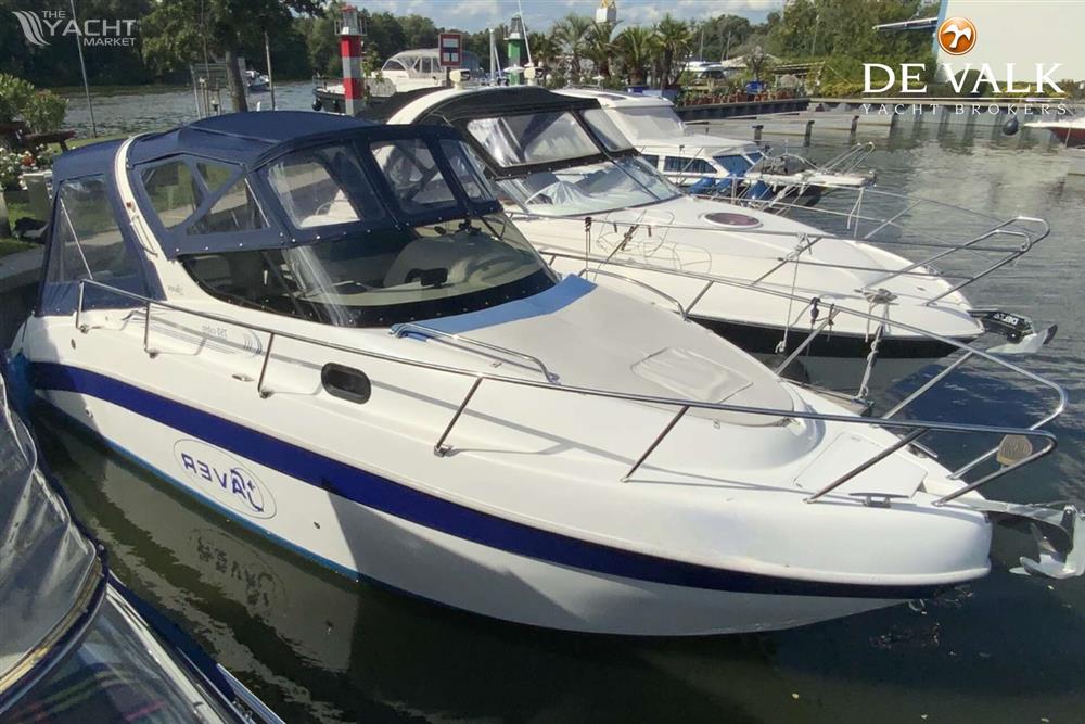 Saver 750 Cabin - Picture 1