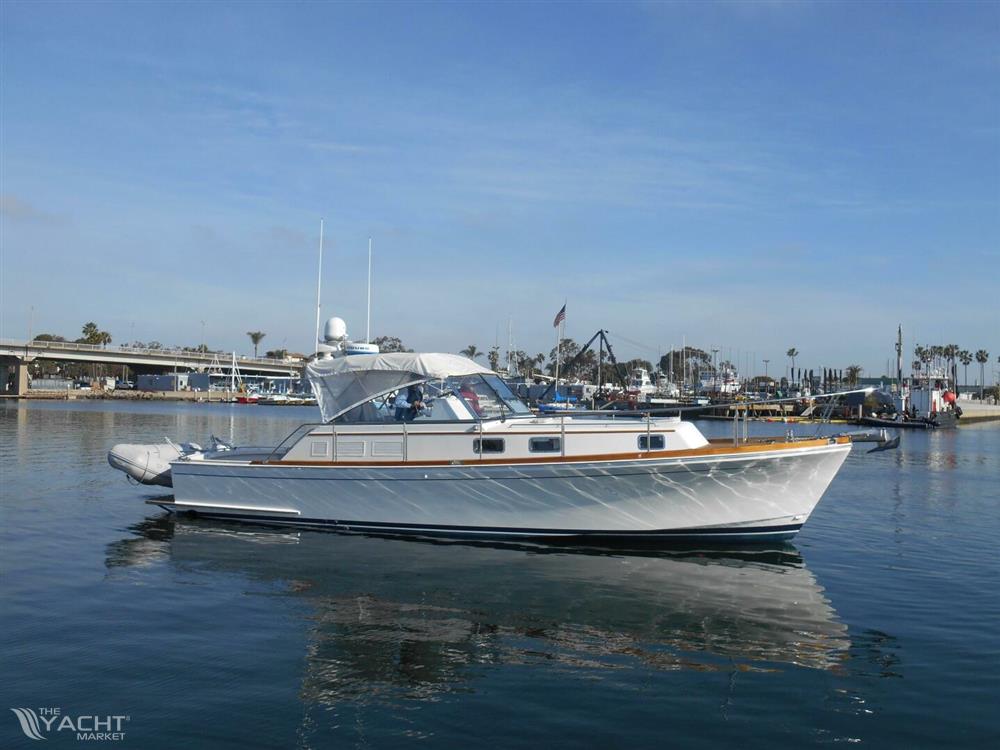 Grand Banks 38 Eastbay EX