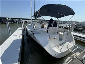 Catalina 320