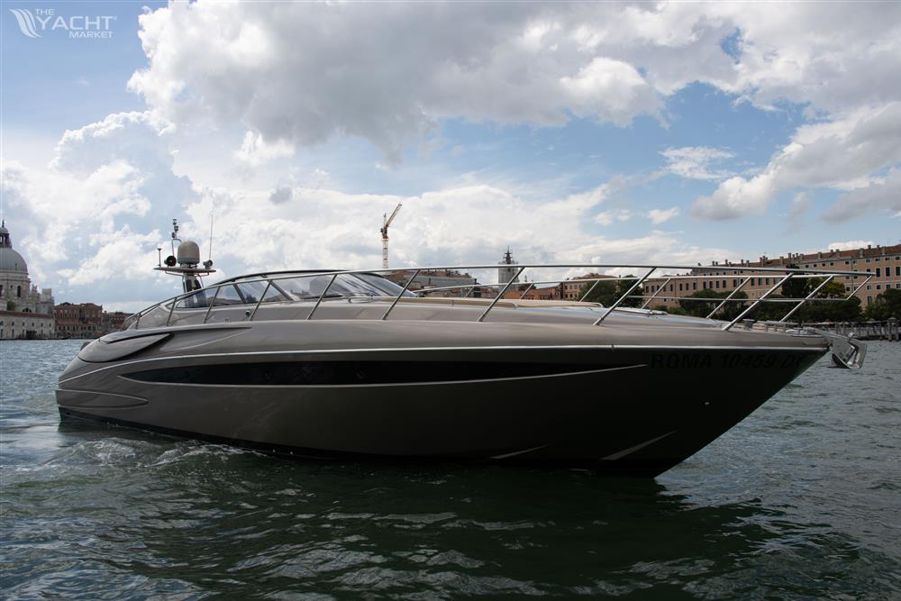 Riva Rivale 52