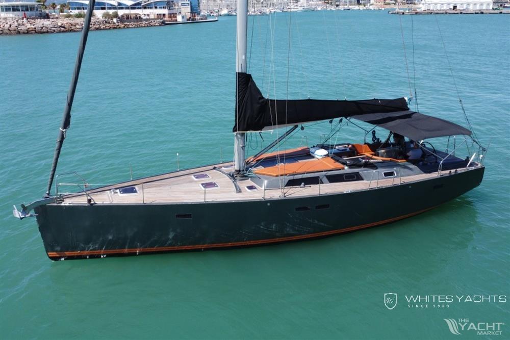 Hanse 540e - Hanse 540e - view port side