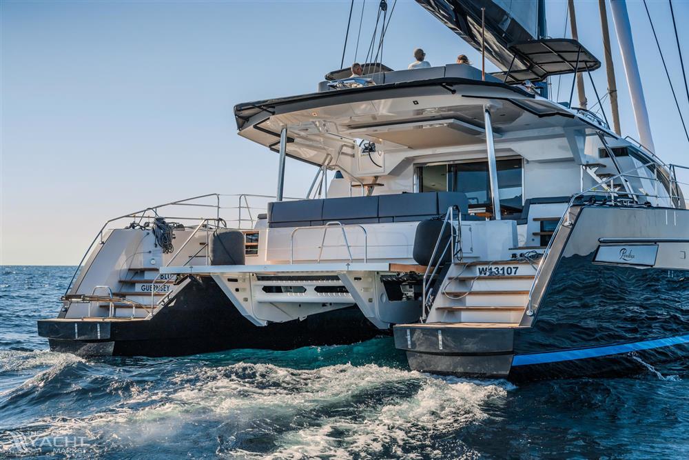 Privilege Signature 650