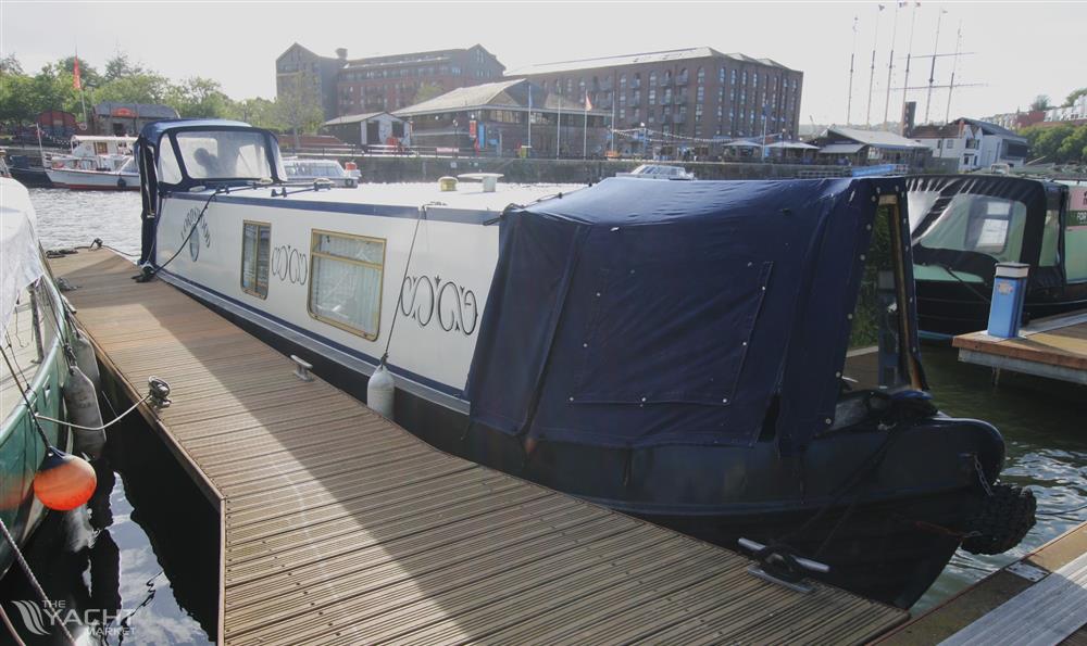 40&#39; Cruiser Stern Narrowboat Bristol Harbour