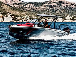 Axopar Brabus Shadow 300 - Cross-Top