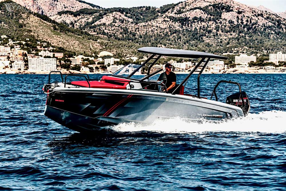 Axopar Brabus Shadow 300 - Cross-Top