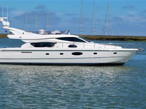 Ferretti Yachts 550