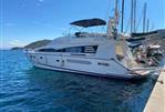 Fairline SQUADRON 62 - 17.jpg