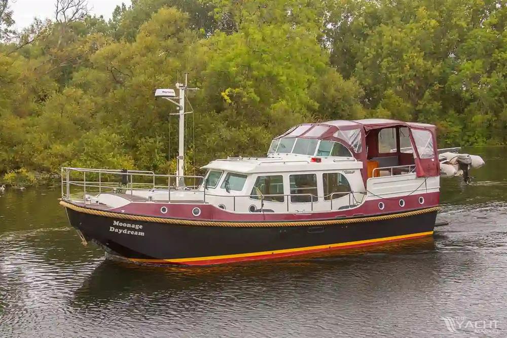 Linssen Dutch Sturdy 380 AC