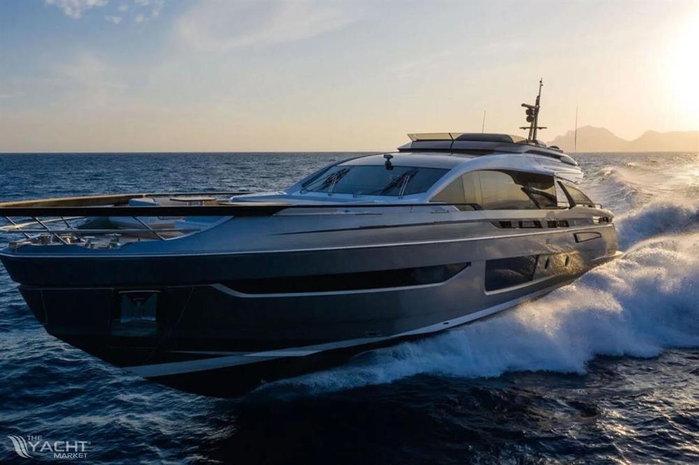 Azimut S10