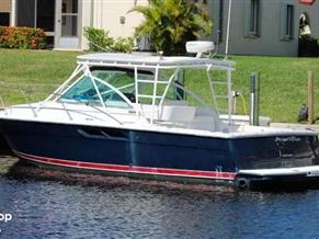 Tiara 2900 Coronet Harbor Edition
