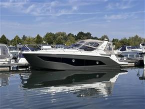 Cranchi Zaffiro 35