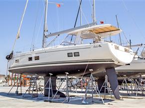 Hanse 548