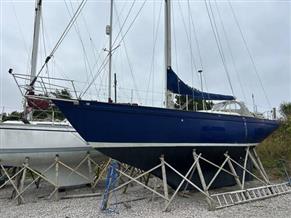Tradewind 35
