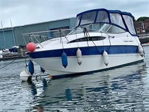 Bayliner 245