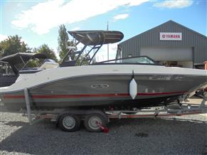 Sea Ray 230 230 Bow rider