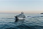 Sanlorenzo 40 alloy - Sanlorenzo-40-ALLOY-motor-yacht-for-sale-exterior-image-Lengers-8-scaled.jpg