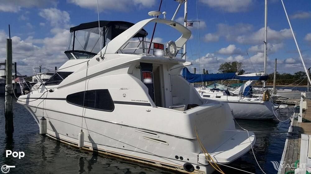 Silverton Sport Bridge 330 - 2001 Silverton Sport Bridge 330 - Photo #1