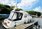 Sealine F33 Flybridge