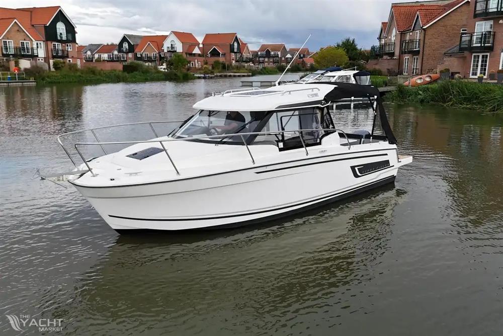 Jeanneau Merry Fisher 795