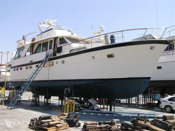 HATTERAS HATTERAS 53 Yacht