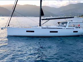 Beneteau Oceanis Yacht 60
