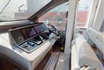 Sunseeker Manhattan 68 - 14 - Helm