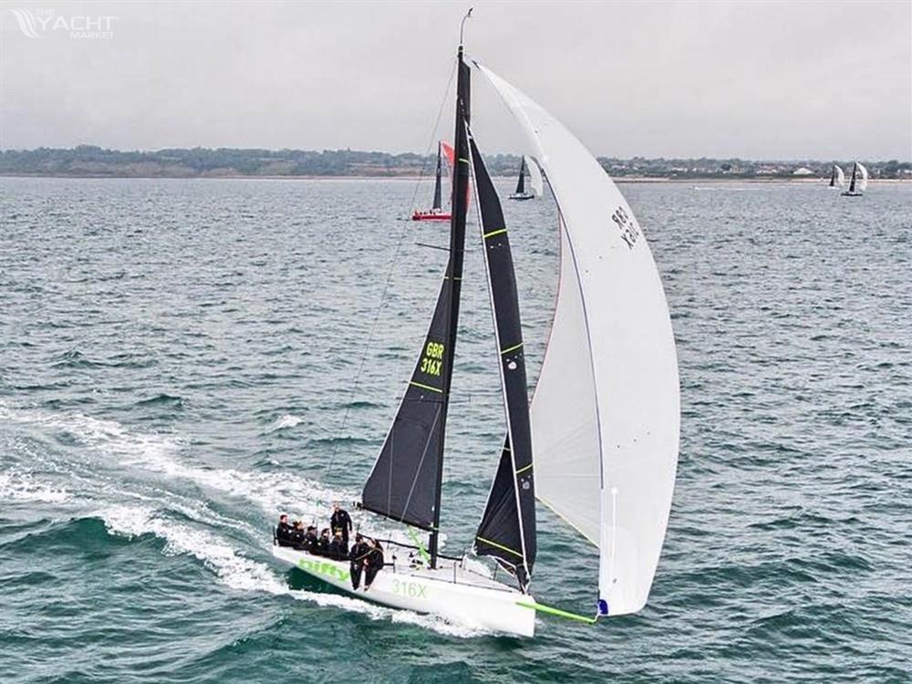 One Design Cape 31 - Default Image