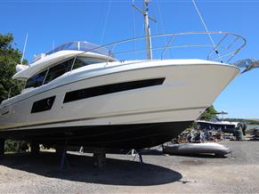 Prestige 460