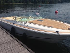 Chris-Craft Corsair 28 Heritage Edition