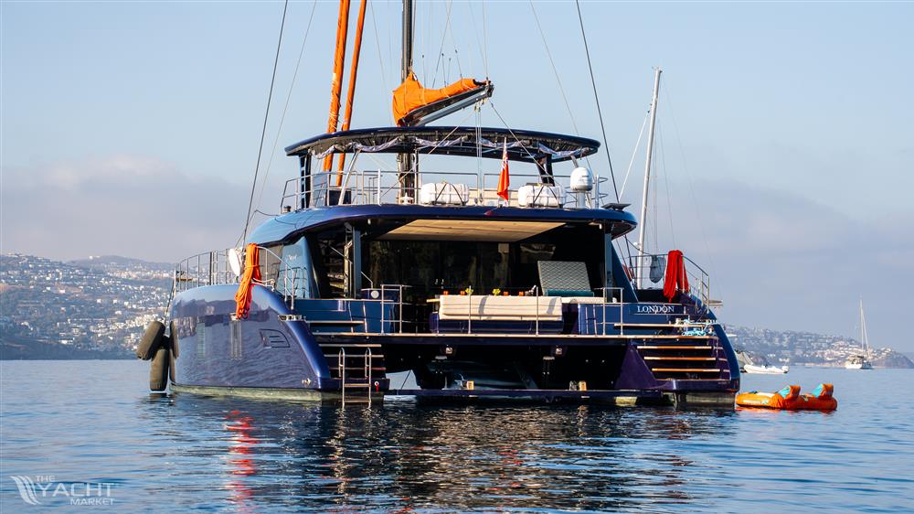 SUNREEF YACHTS 60 ECO