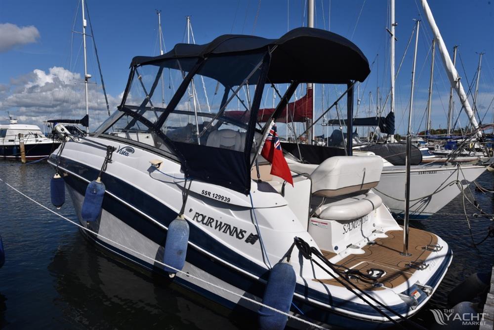 Four Winns 258 Vista