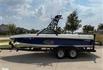 Malibu Wakesetter XTI - 2004 Malibu Wakesetter XTI - Photo #2