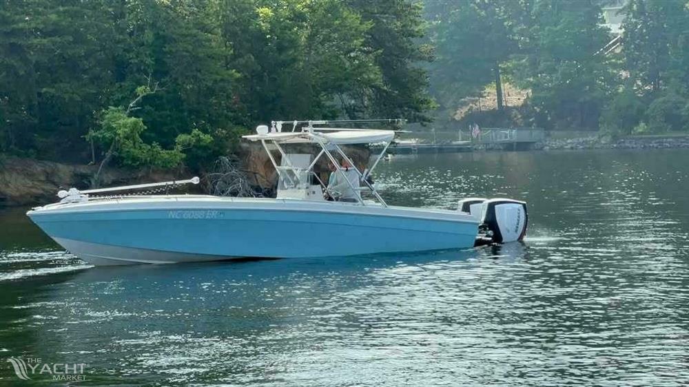 Wellcraft Scarab 30 Cuddy