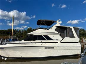Sea Ray 380 Aft Cabin