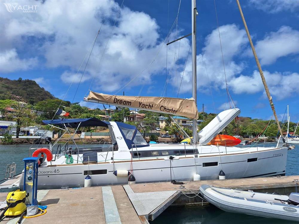 BENETEAU OCEANIS 45
