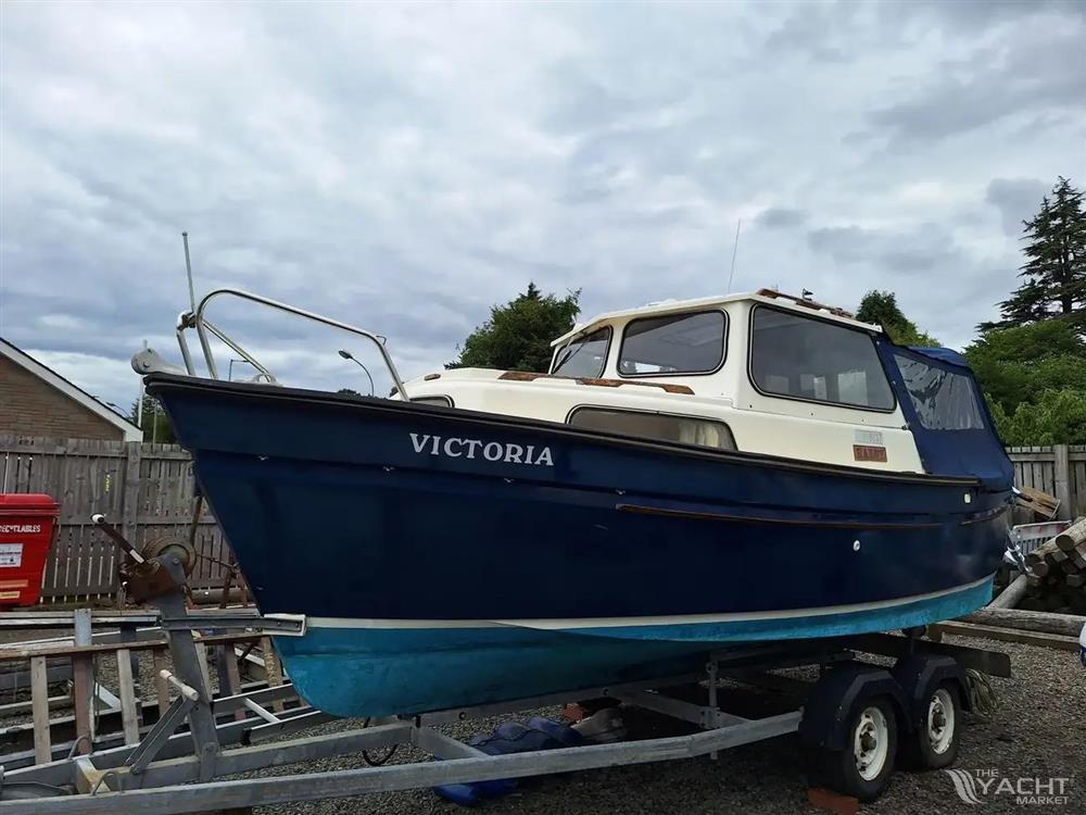 Hardy River Pilot 20