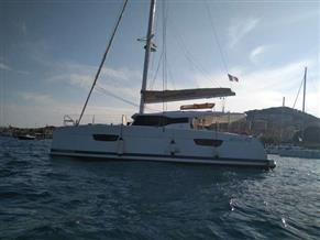 FOUNTAINE PAJOT ASTREA 42