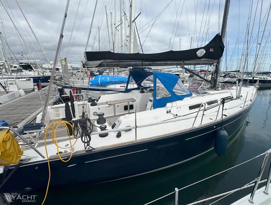 Dufour 45e Performance