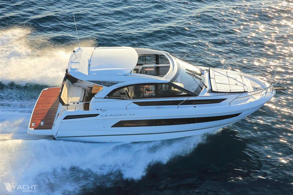 Jeanneau Leader 33 - Manufacturer Provided Image