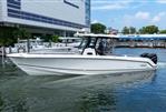 Boston Whaler 330 Outrage